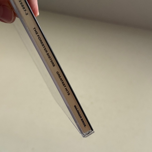 The Forester Sisters Greatest Hits CD, Warner Bros. Records, 1989 - Picture 3 of 4